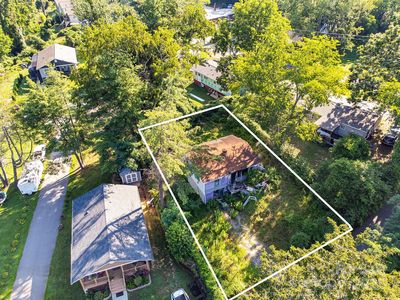 1040 W Chapel Rd, Asheville, NC, 28803