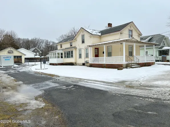 579 Lower Oak Street, Hudson Falls, NY 12839