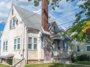 37 Davis Street, Roosevelt, NY 11575