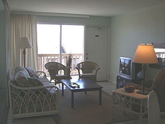 2nd image of 14810 Windward Dr Unit 614