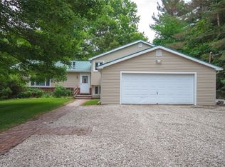 13015 Frazier Dr, Chardon, OH 44024