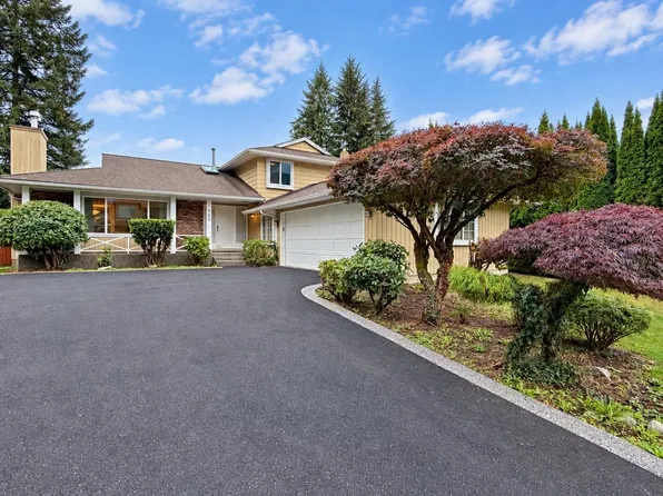 1643 Kerrstead Pl, North Vancouver, BC V7J 3T4