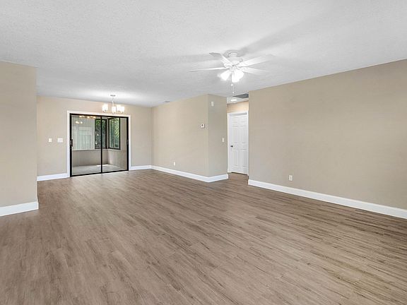 2nd image of 2407 SE MARIUS Street