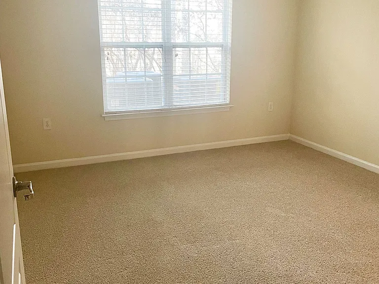 Clairmont at Farmgate — Photo 99