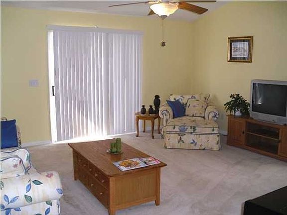4th image of 105 Creek Bend Dr