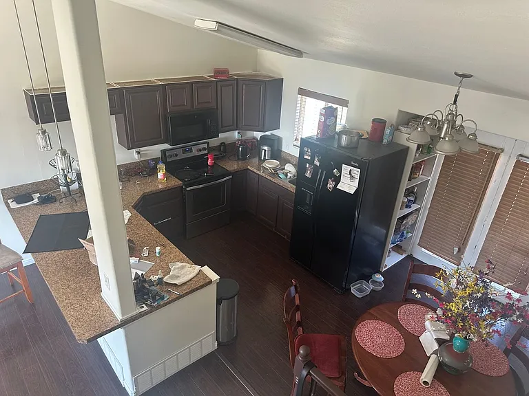 1116 N Jefferson Ave — Photo 6