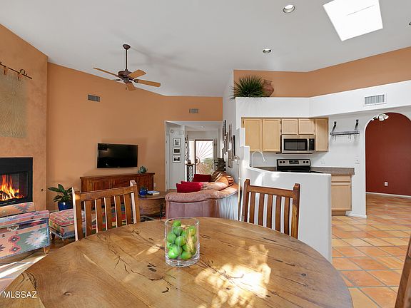 4th image of 4332 E Sunnybrook Ln