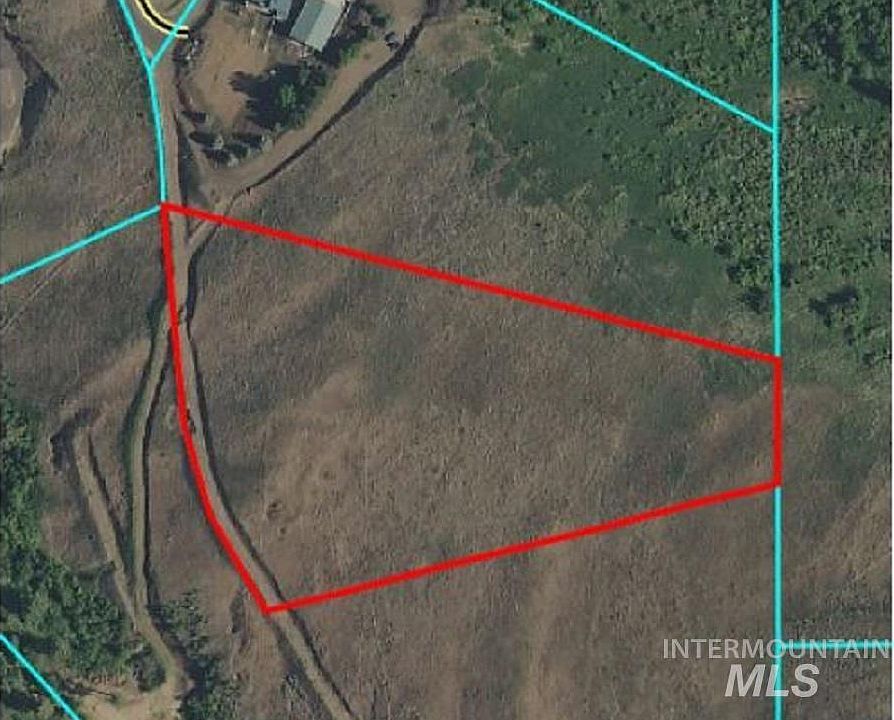 2nd image of Clearwater Ridge Dr
