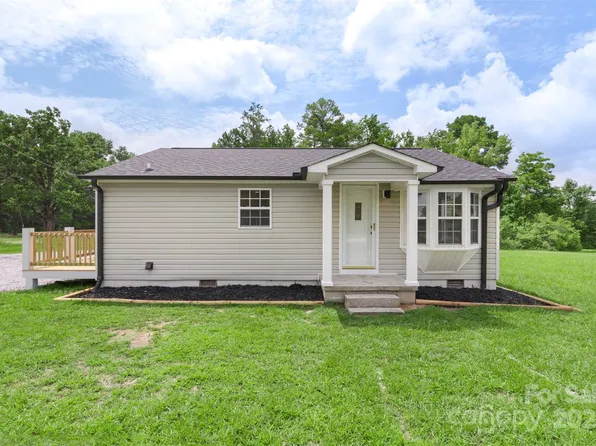 3114 Taxahaw Rd, Lancaster, SC 29720