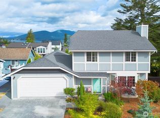 3912 W 4th St, Anacortes, WA 98221