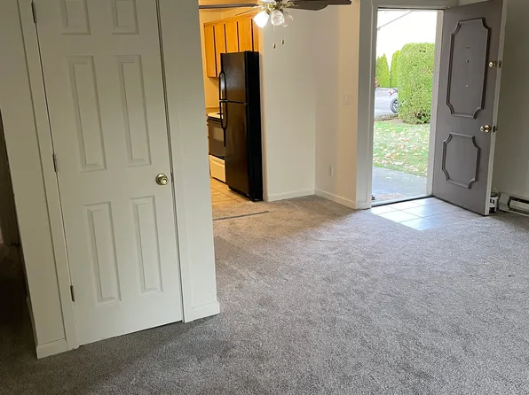 12150 SW Spur Ct APT A, Beaverton, OR 97008