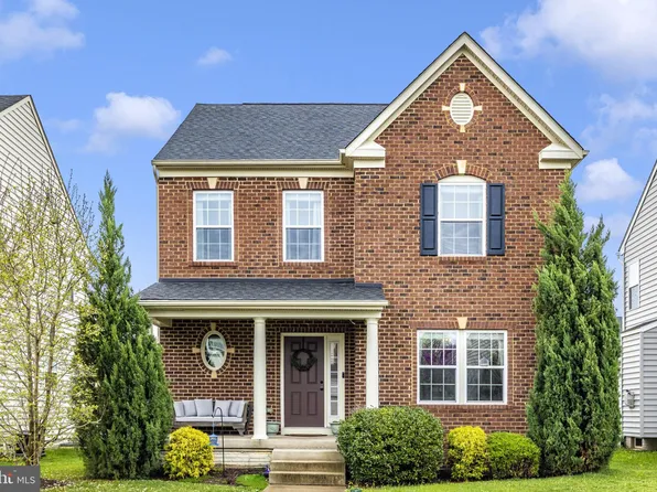 1912 Regiment Way, Frederick, MD 21702