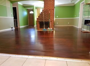 6706 Bostwick Dr, Springfield, VA 22151