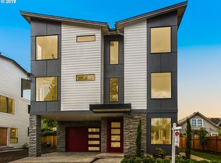 574 N Blandena St, Portland, OR