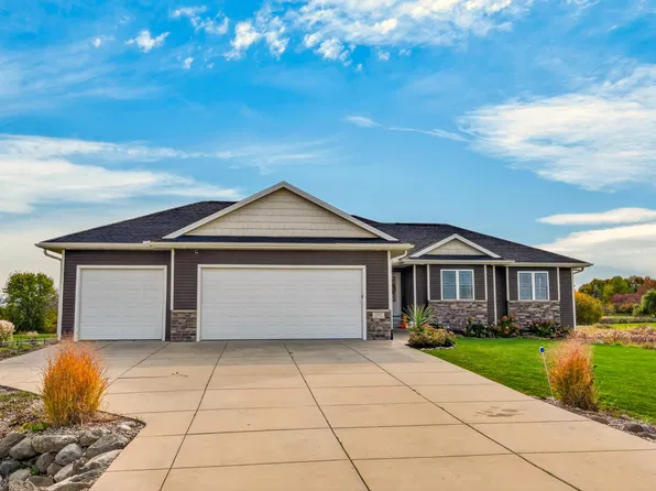 2339 Manley Dr, Sun Prairie, WI 53590