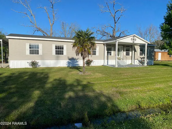 1027 Pal Pl, Breaux Bridge, LA 70517