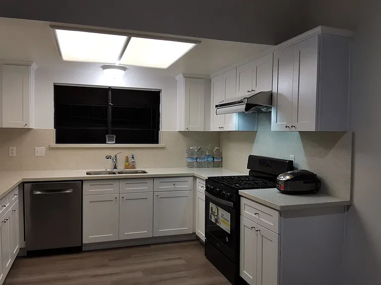 16939 S Dalton Ave #102 — Photo 3