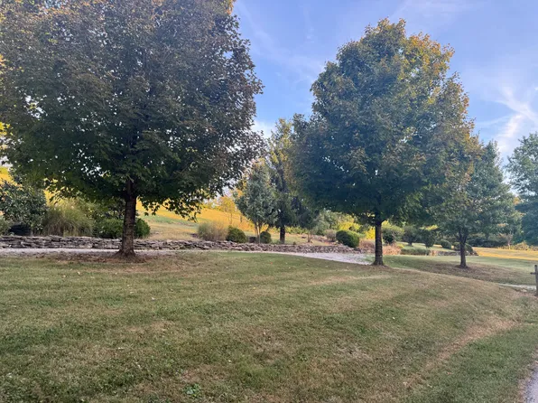 423 Finnell Pike, Georgetown, KY 40324