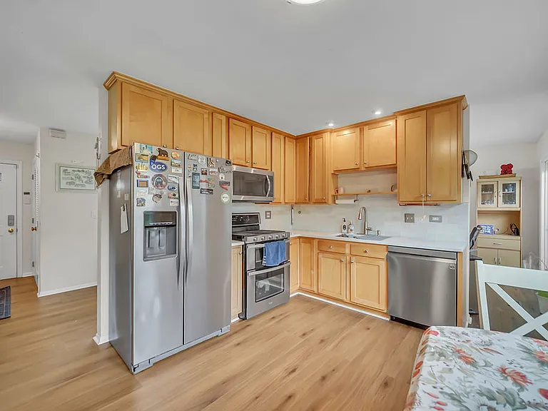 401 Greentree Pkwy — Photo 13