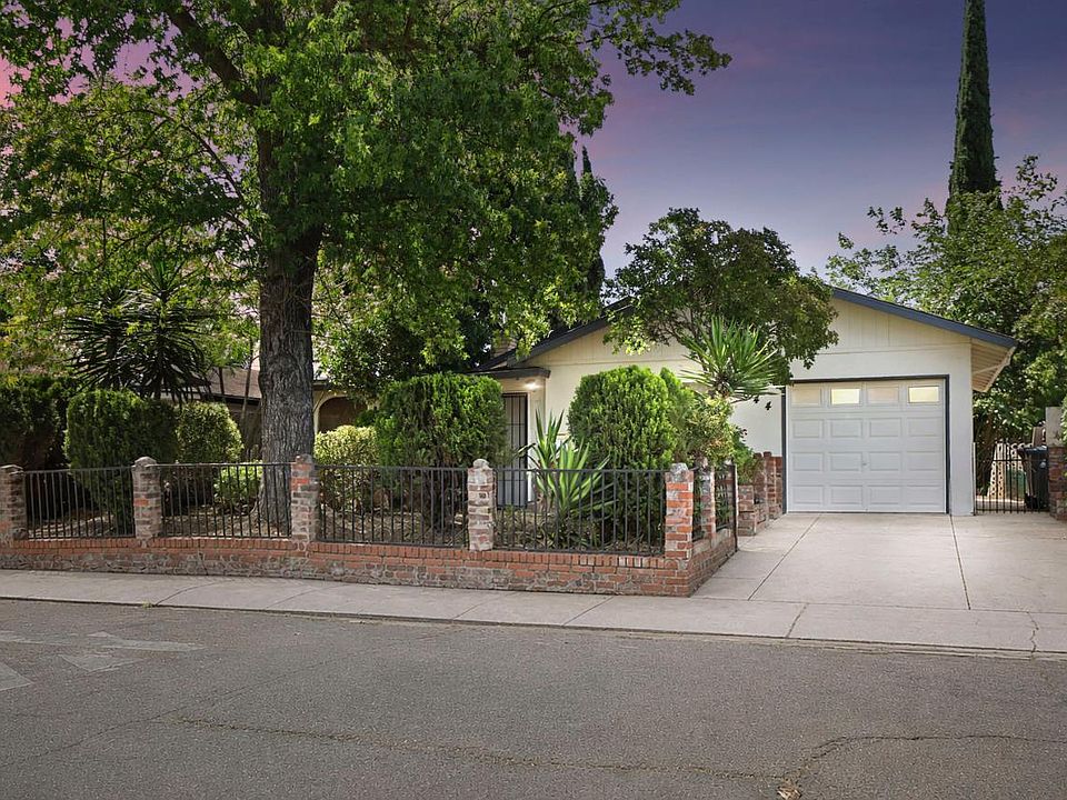 1st image of 2044 Del Rio Dr
