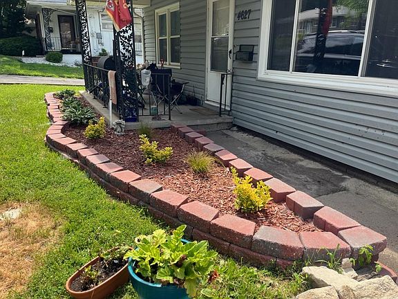 4th image of 4627 Haskell Ave
