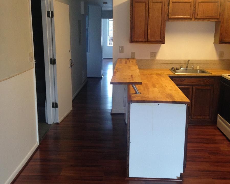 kitchen bar