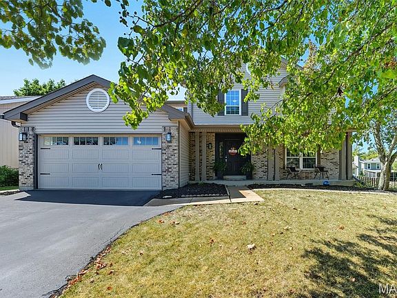 3rd image of 109 Bonnybridge Ct