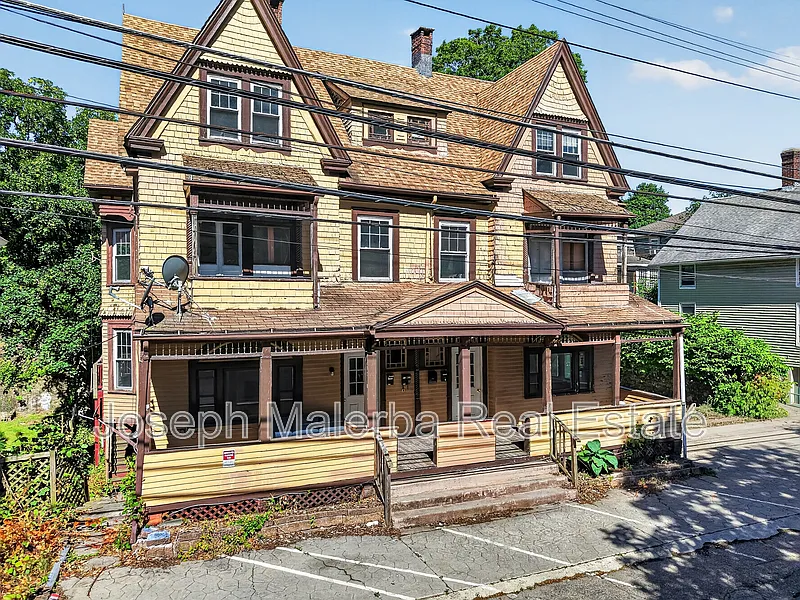 2 bed, 1.0 bath, $1,700 — Photo 1