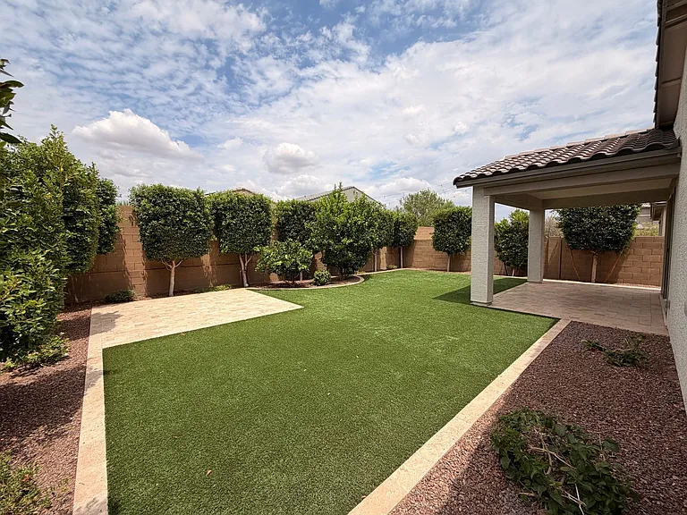 17818 W Buckhorn Trl — Photo 26