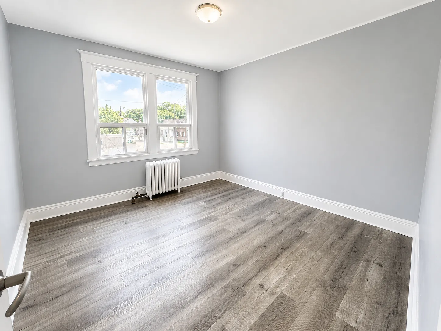 Unit 4 - 831 Main St E — Photo 4