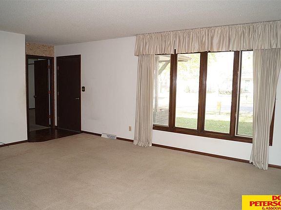 5th image of 2620 N Wyoming Ave