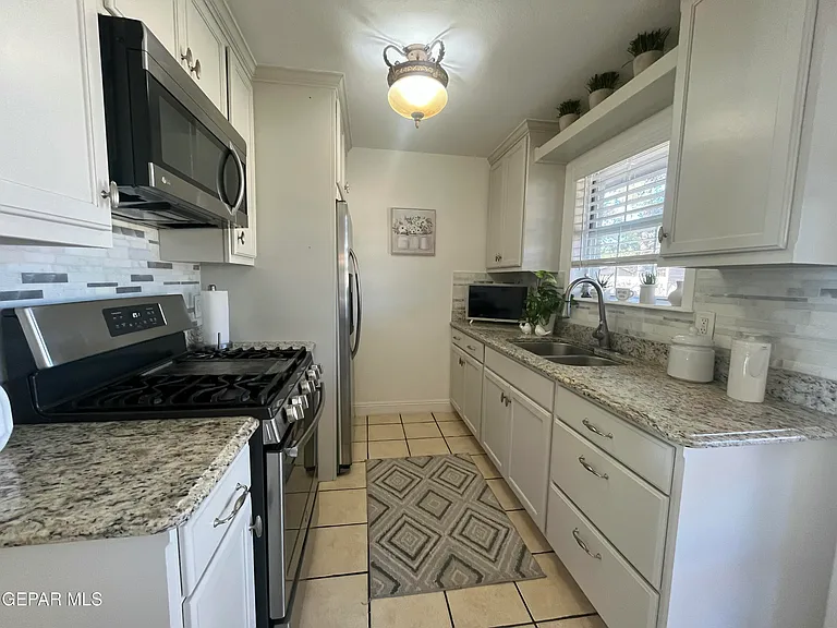157 Lago De Oro Dr — Photo 9