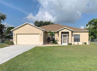 808 SE 5th Ave, Cape Coral, FL 33990