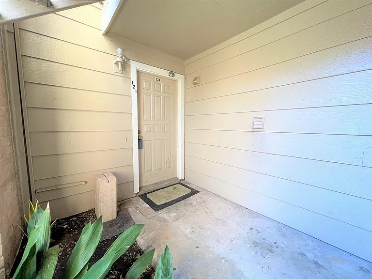 2120 Wilcrest Dr #121 — Photo 30