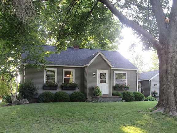 2nd image of 5323 N Sherwood Ave