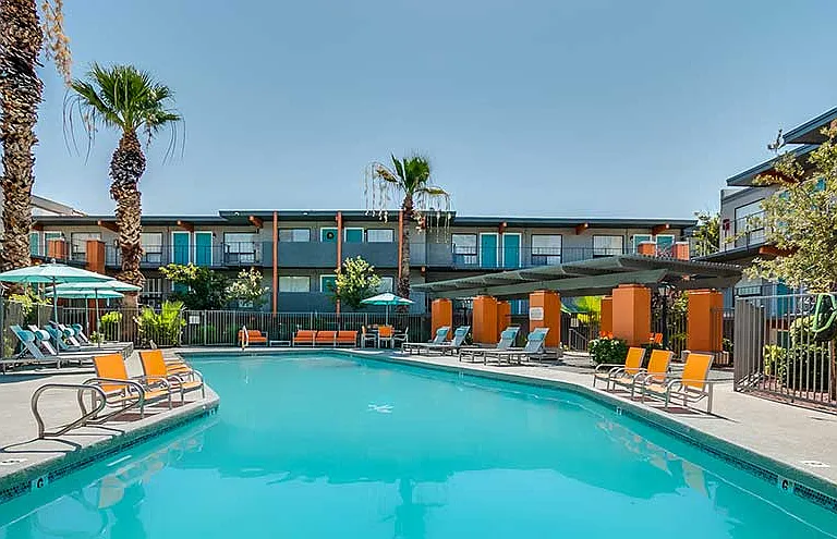 The Venue on Camelback Apartments — Photo 12