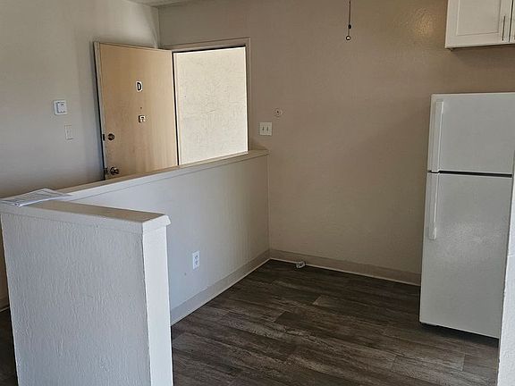 2nd image of 1635-1641 Parker Ave #1641D