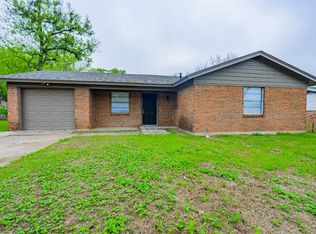406 Hogle St, Weatherford, TX 76086