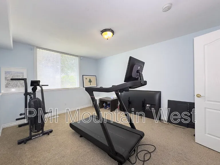 49 N Fairway Dr — Photo 61