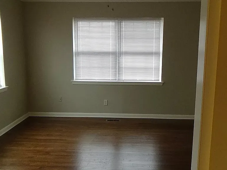 8940 E 33rd Pl — Photo 12