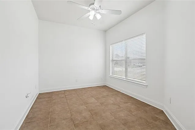 3829 Augustine Ln — Photo 3