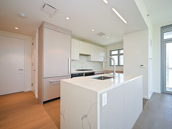 2nd image of 133-27 39th Ave #12G