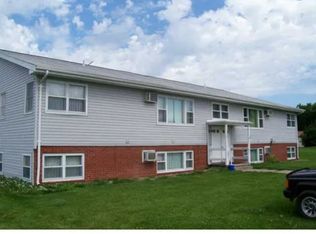 1110 5th Ave #5, Kearney, NE 68845