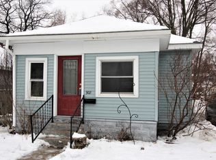 902 E Forest Ave, Muskegon, MI 49442