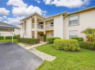 677 Squire Cir APT 201, Naples, FL 34104