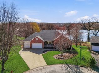 4525 Alicia Dr, Eagan, MN 55077