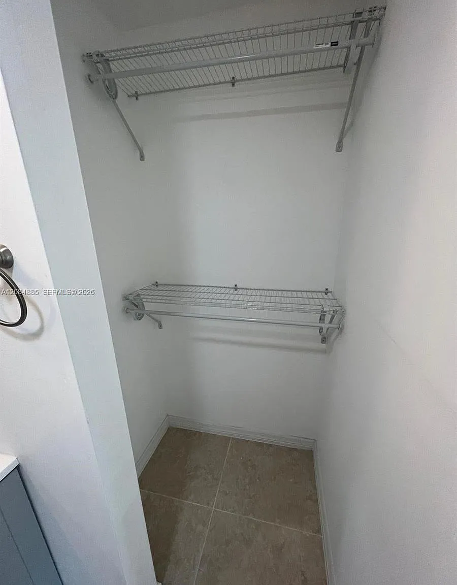 Sheraton Plaza Unit 2 Rep — Photo 4