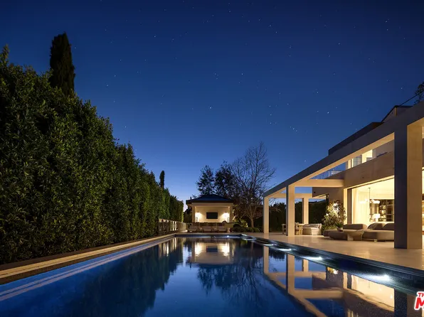 721 N Bonhill Rd, Los Angeles, CA 90049