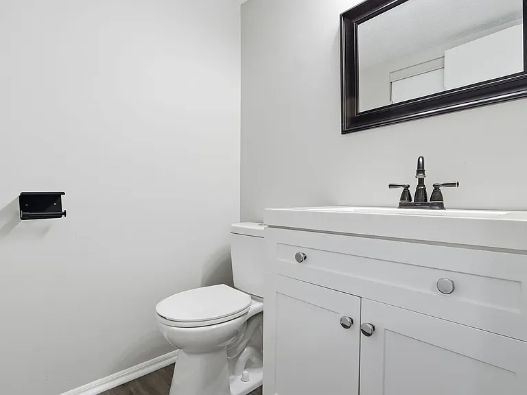 The Eclipse Apartment Homes — Photo 16