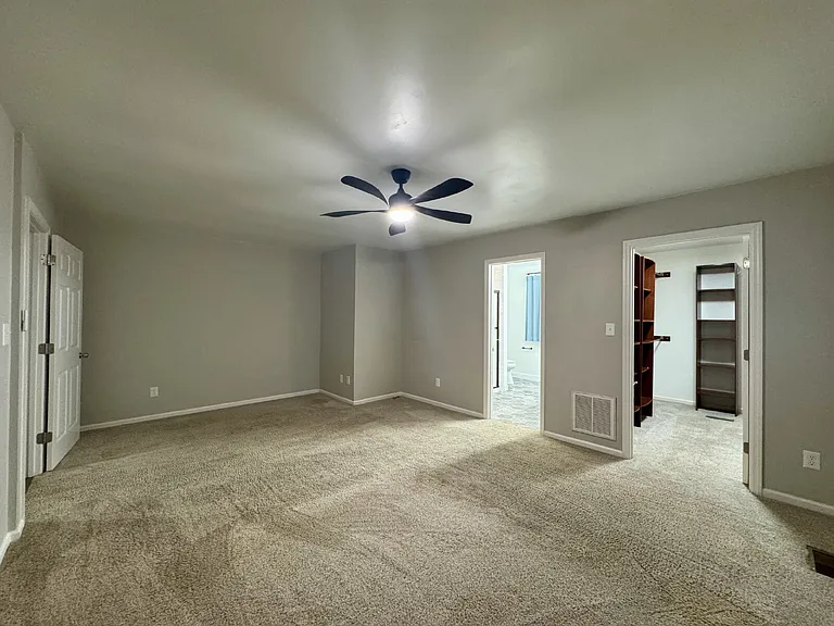 200 Horseshoe Dr — Photo 21